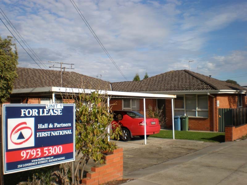 1/24 Ebden Street, Noble Park VIC 3174