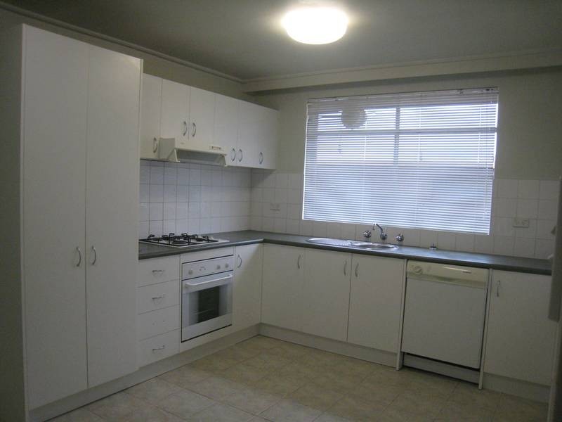 8/46 Princes Highway, Dandenong VIC 3175