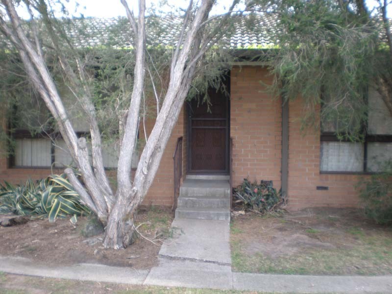 6/8 Rhoden, Dandenong North VIC 3175