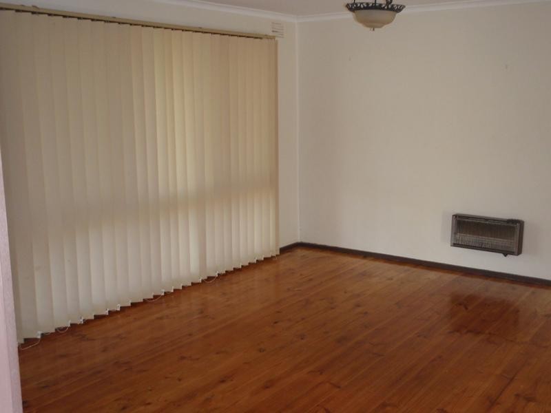 6/8 Rhoden, Dandenong North VIC 3175