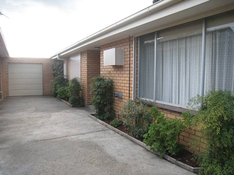 4/44 Stud Road, Dandenong VIC 3175