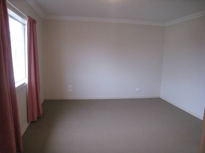 2/20 Napier Street, Dandenong VIC 3175