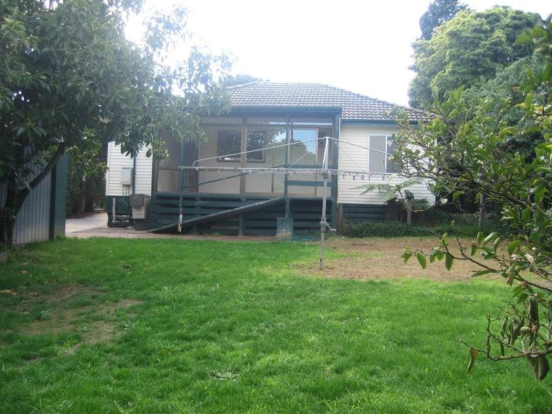 6 Abrehart Street, Eumemmerring VIC 3177