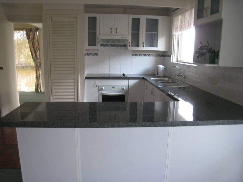 66 Heatherton Road, Endeavour Hills VIC 3802