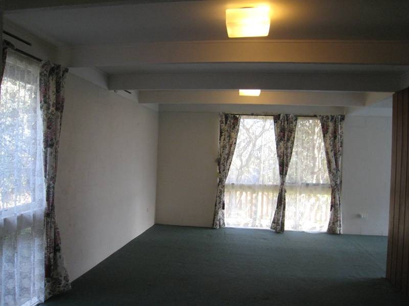 66 Heatherton Road, Endeavour Hills VIC 3802