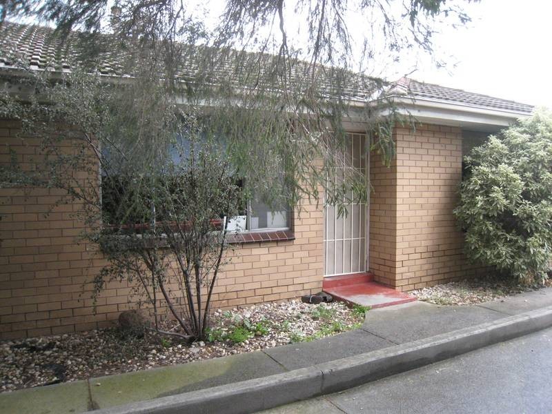 3/68 Hammond Road, Dandenong VIC 3175