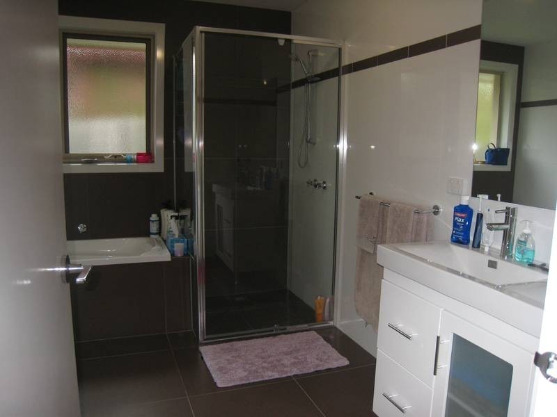 2 Brougham Close, Eumemmerring VIC 3177