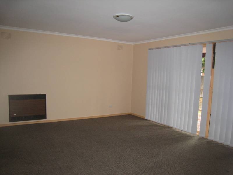 2/39 Hammond Road, Dandenong VIC 3175