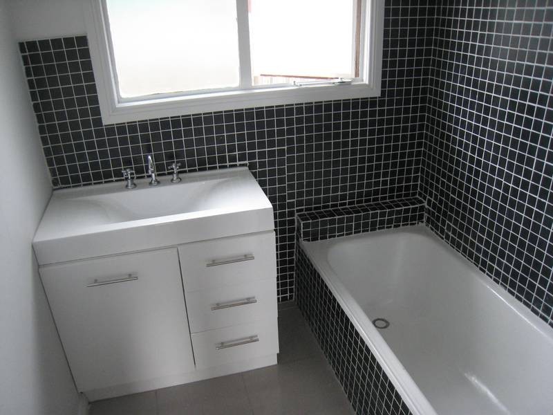 1/7 Almond Drive, Doveton VIC 3177