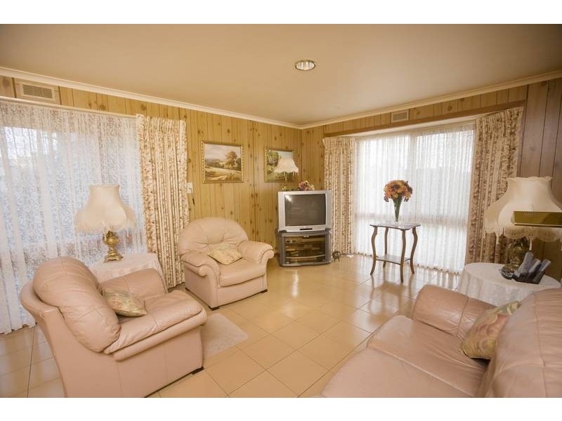 7 Plumpton Court, Endeavour Hills VIC 3802