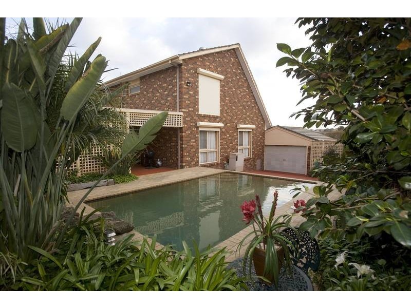 7 Plumpton Court, Endeavour Hills VIC 3802