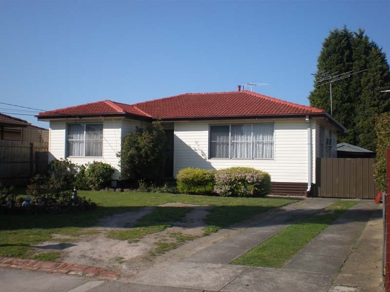 14 Scarlet Drive, Doveton VIC 3177