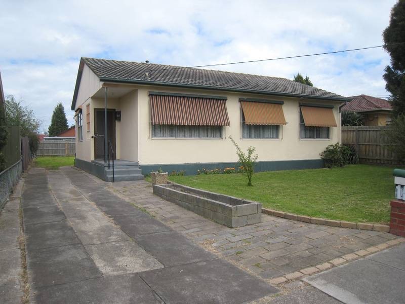 10 Scarlet Drive, Doveton VIC 3177