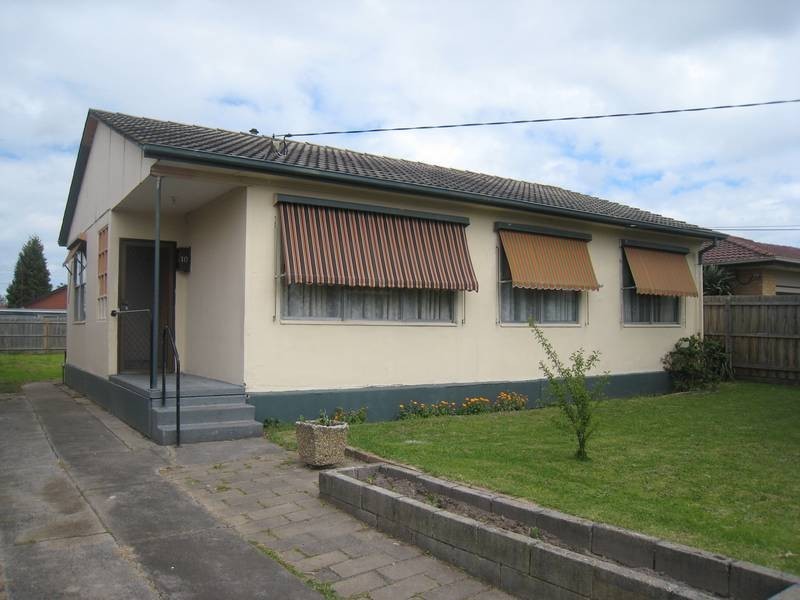 10 Scarlet Drive, Doveton VIC 3177