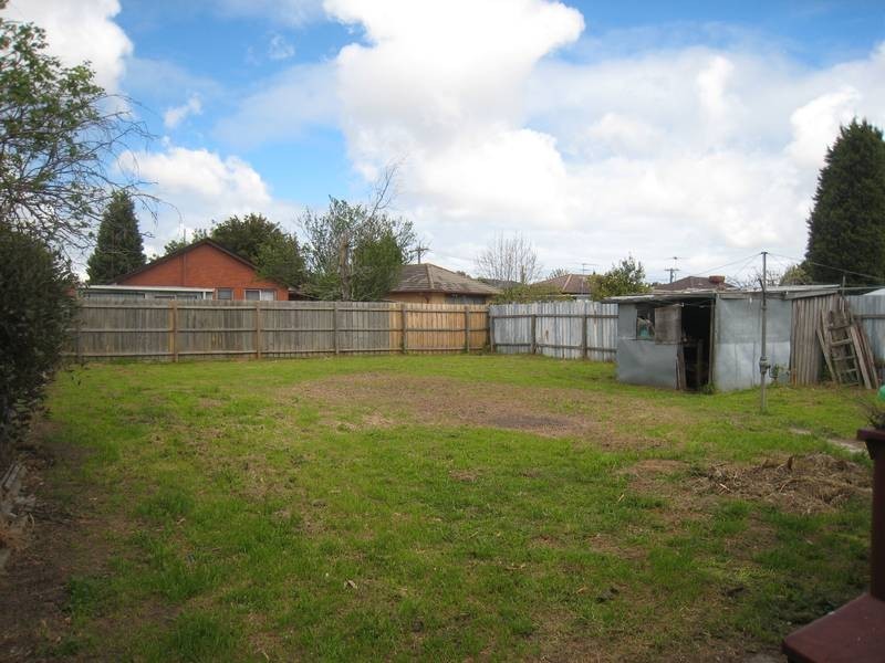 10 Scarlet Drive, Doveton VIC 3177