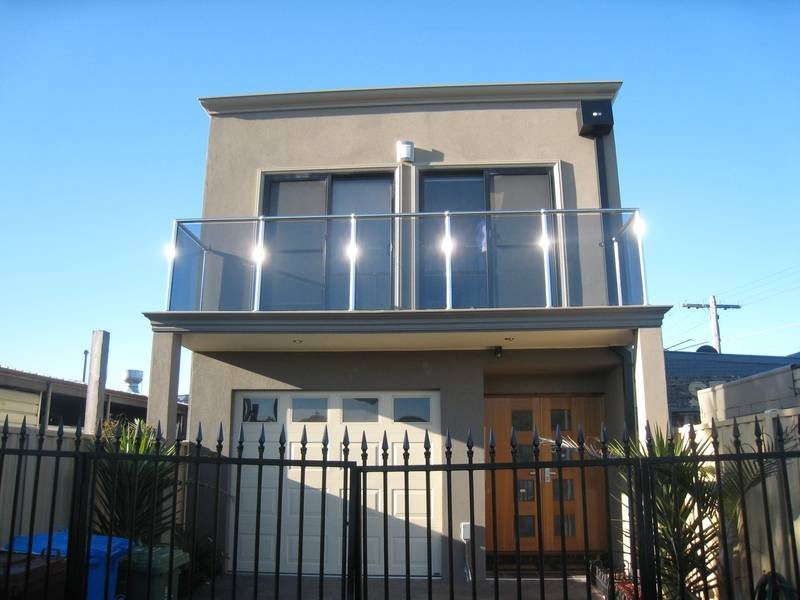 10 Glynda Street, Dandenong South VIC 3175