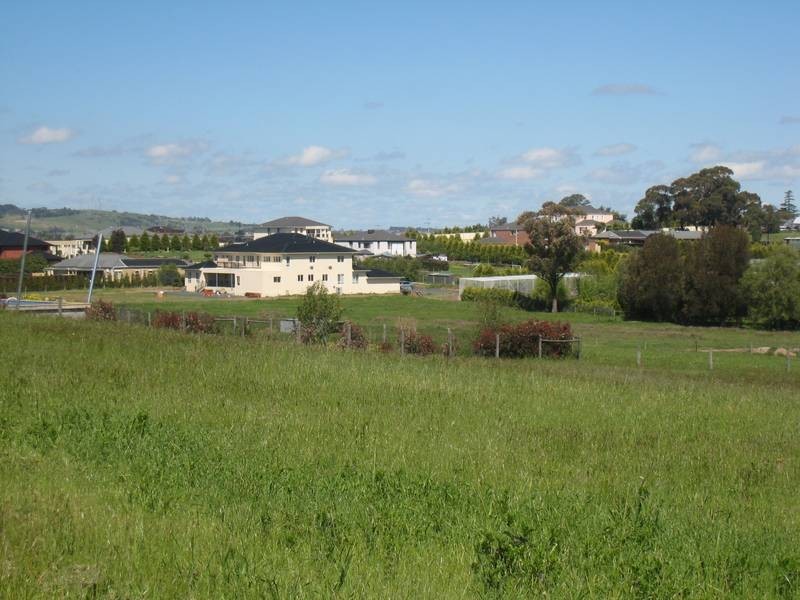 18 Rade Macut Court, Narre Warren North VIC 3804