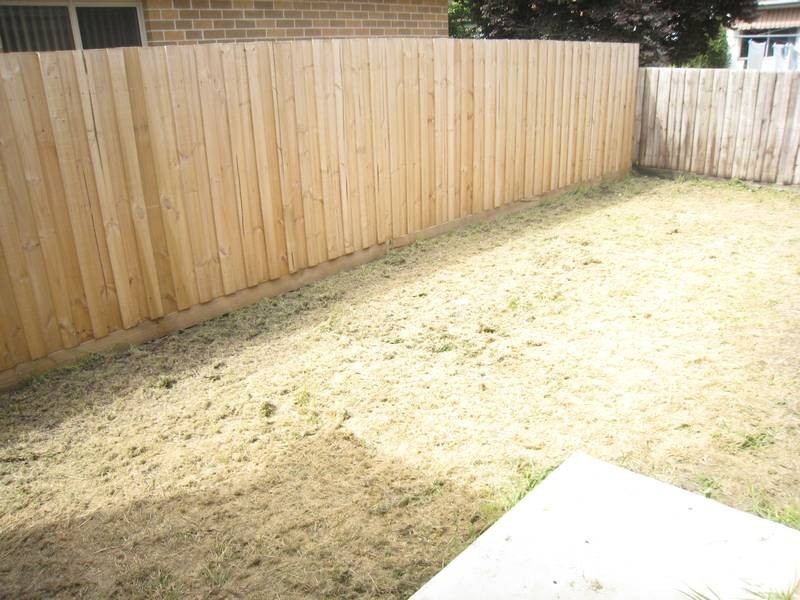 2/13 Rose Drive, Doveton VIC 3177