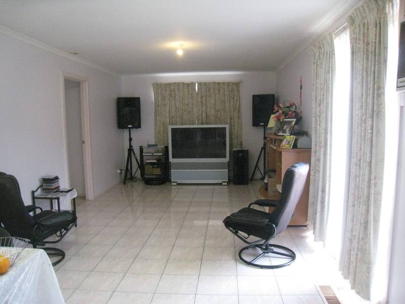 41 Nettle Drive, Hallam VIC 3803