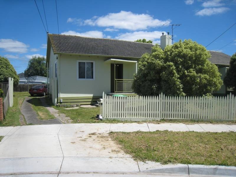 7,9 & 11 Kanooka Grove, Doveton VIC 3177