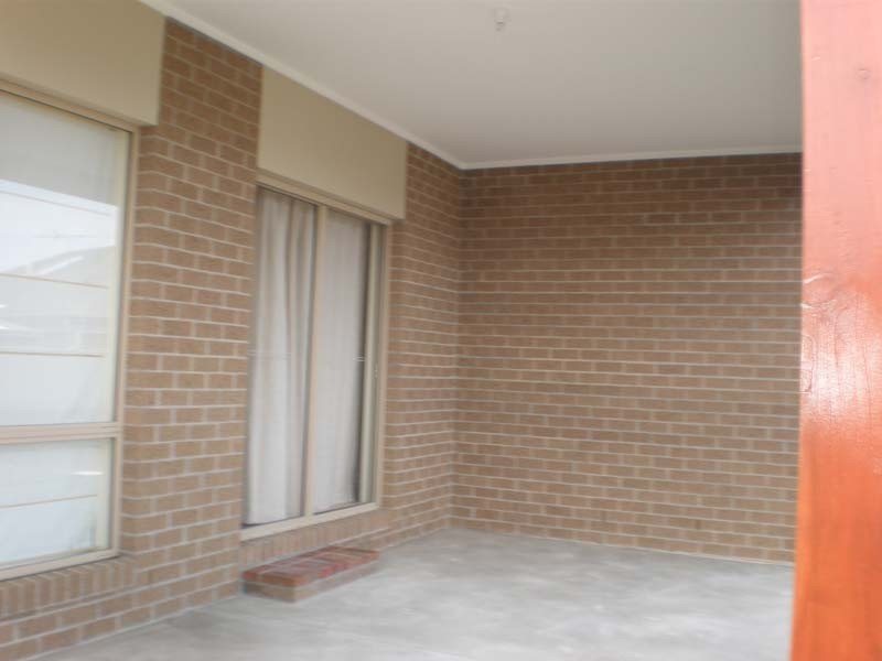 18 Darwin Way, Pakenham VIC 3810