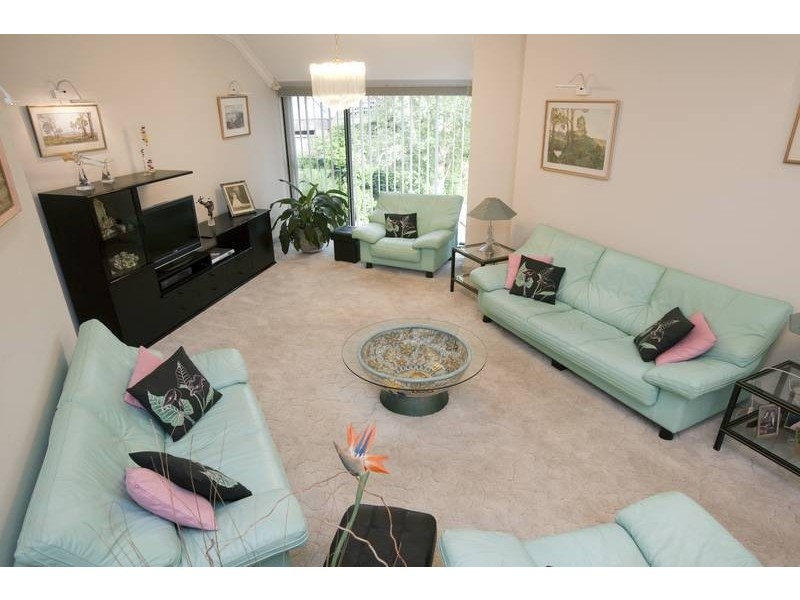 6 Sylvan Court, Dandenong North VIC 3175