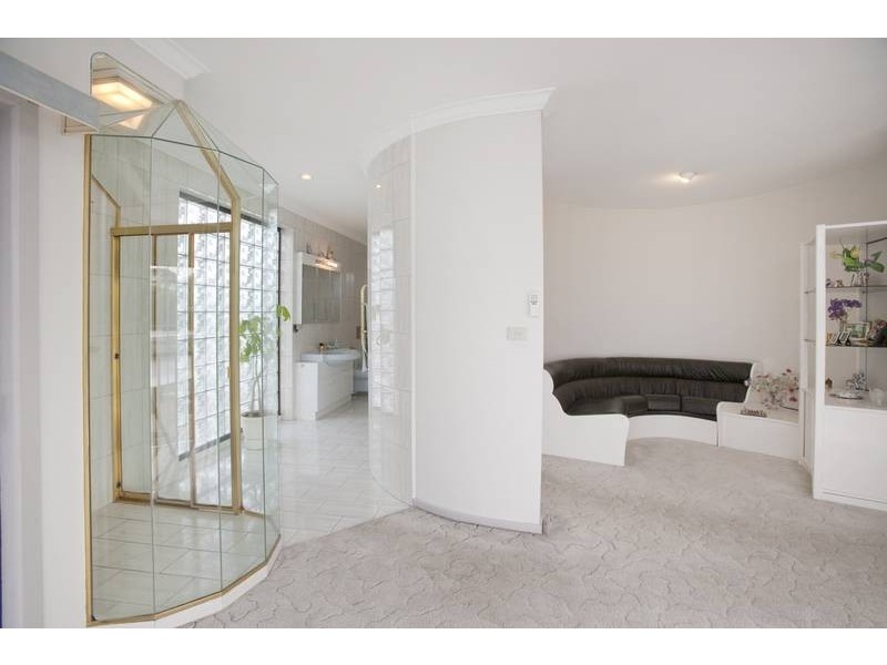 6 Sylvan Court, Dandenong North VIC 3175