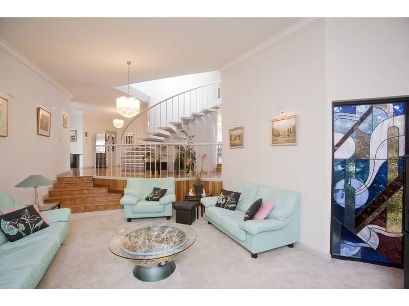 6 Sylvan Court, Dandenong North VIC 3175