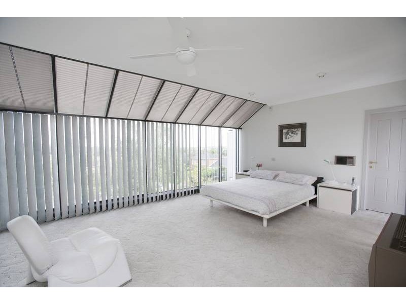 6 Sylvan Court, Dandenong North VIC 3175