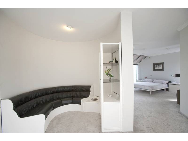 6 Sylvan Court, Dandenong North VIC 3175