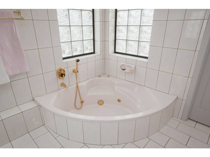 6 Sylvan Court, Dandenong North VIC 3175