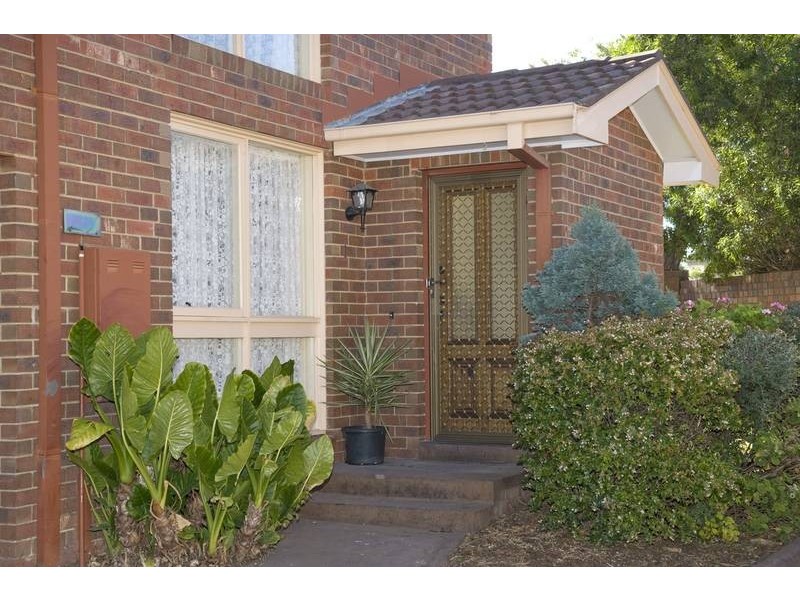 1/10-12 Day Street, Dandenong VIC 3175