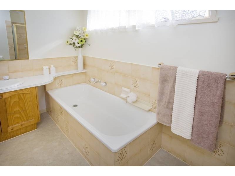 1/10-12 Day Street, Dandenong VIC 3175