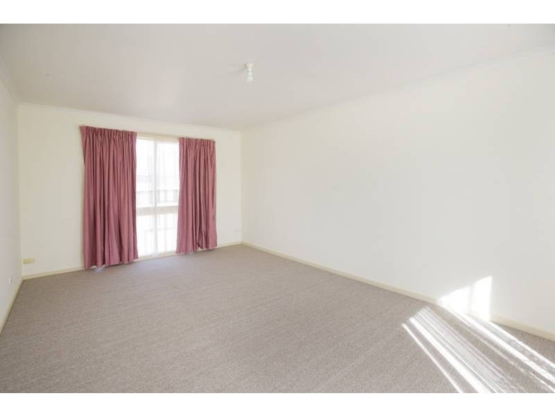 1/10-12 Day Street, Dandenong VIC 3175