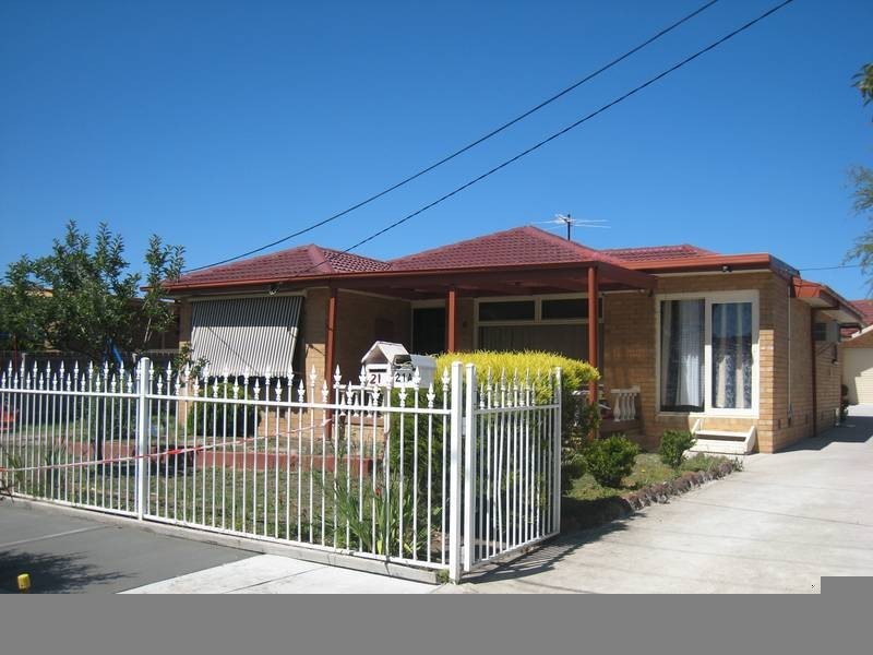 1/21 Rebecca Street, Doveton VIC 3177