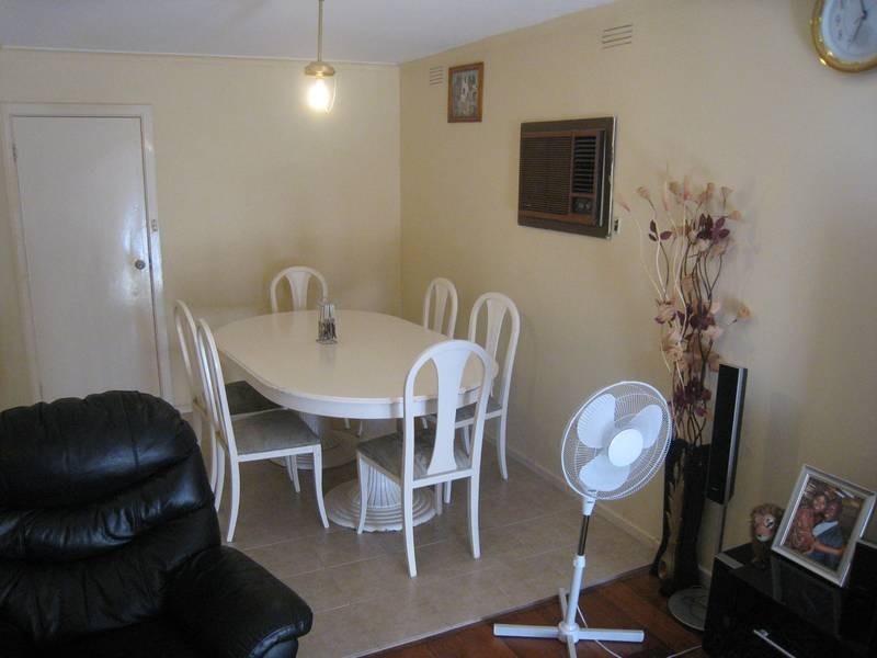 1/21 Rebecca Street, Doveton VIC 3177