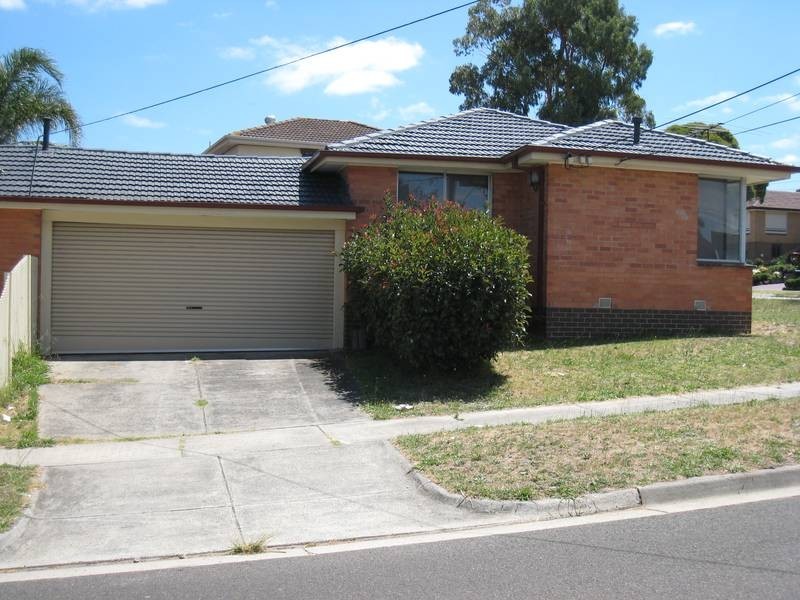 1/2 Samaria Street, Dandenong North VIC 3175