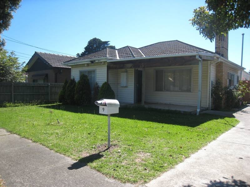 9 Philip Street, Dandenong VIC 3175