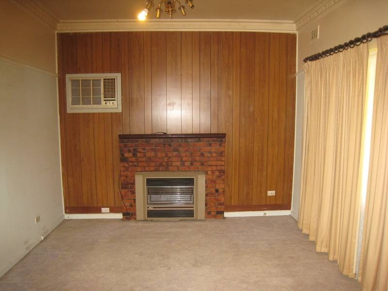 9 Philip Street, Dandenong VIC 3175