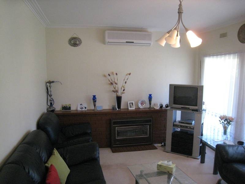 12 Oswald Street, Dandenong VIC 3175