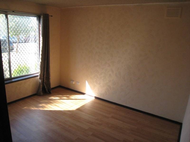 1/1 Potter Street, Dandenong VIC 3175