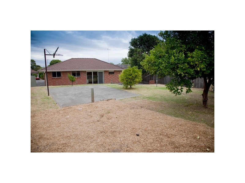 23 Allison Avenue, Eumemmerring VIC 3177