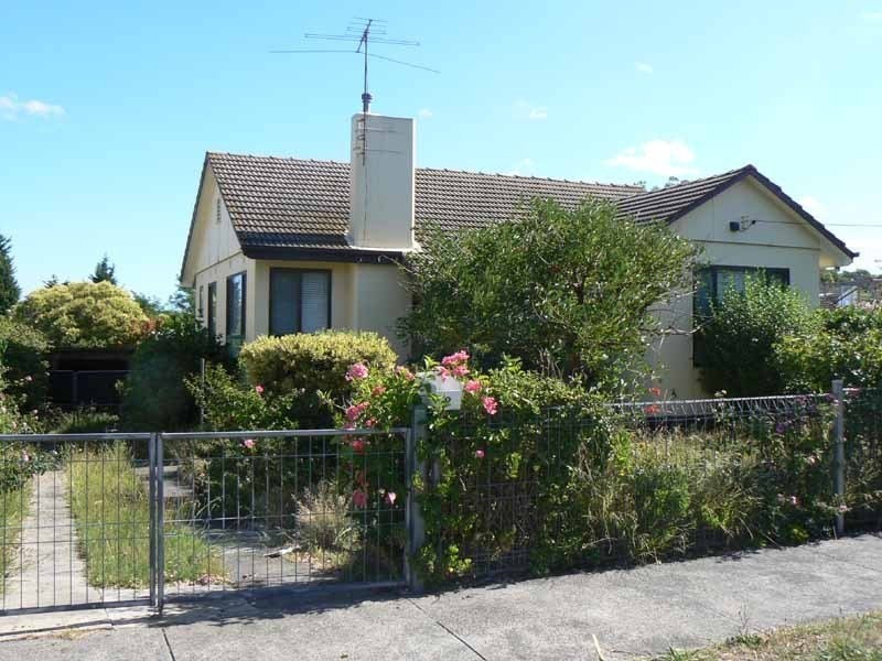 2 Jesson Crescent, Dandenong VIC 3175