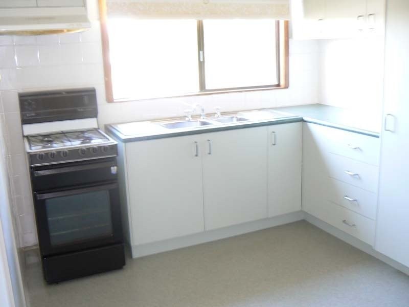 2 Jesson Crescent, Dandenong VIC 3175