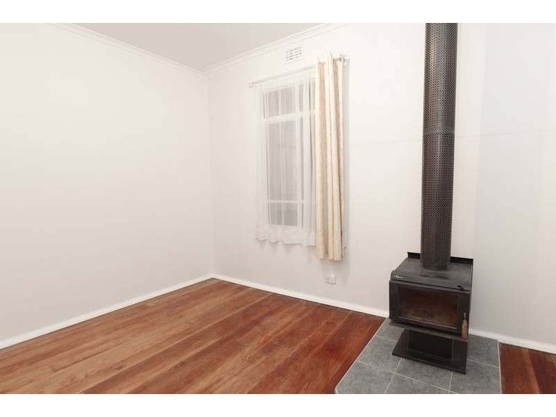 6 Jesson Crescent, Dandenong VIC 3175