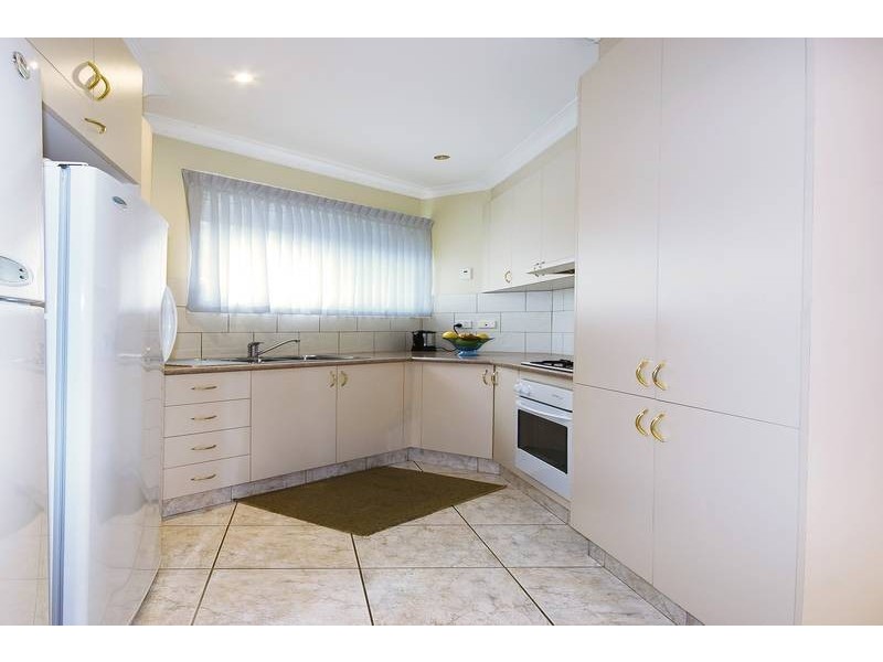 17 West Vista Place, Narre Warren North VIC 3804