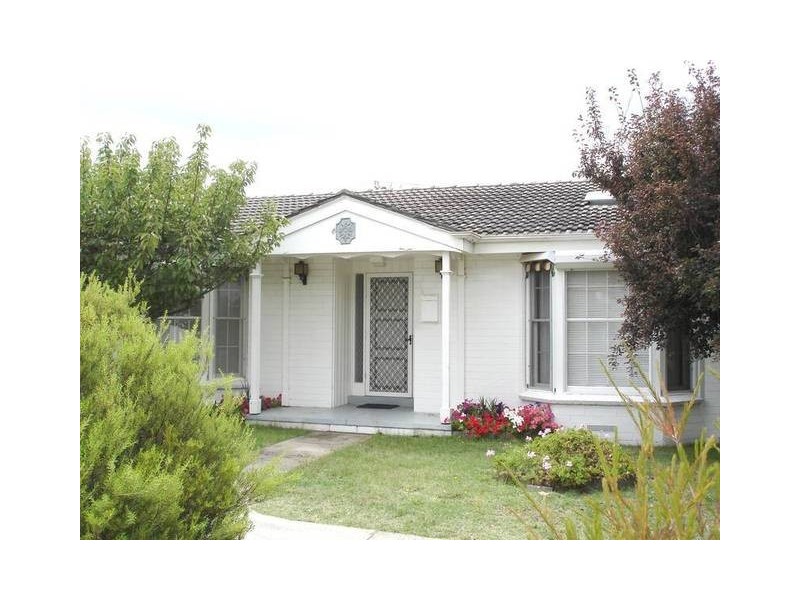 4/7 Murray Avenue, Dandenong North VIC 3175