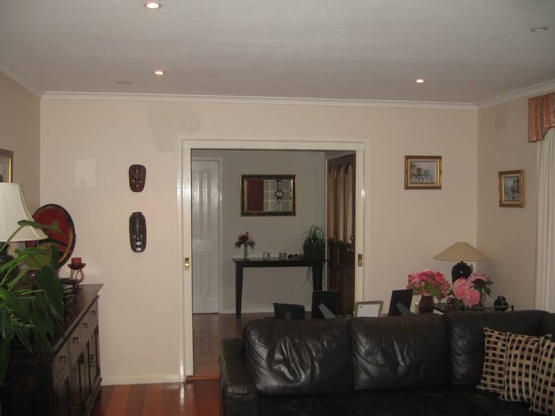 4 Sorbus Close, Endeavour Hills VIC 3802