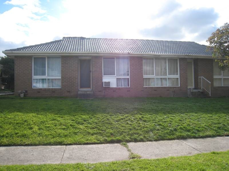 2/5 Rhoden Court, Dandenong North VIC 3175