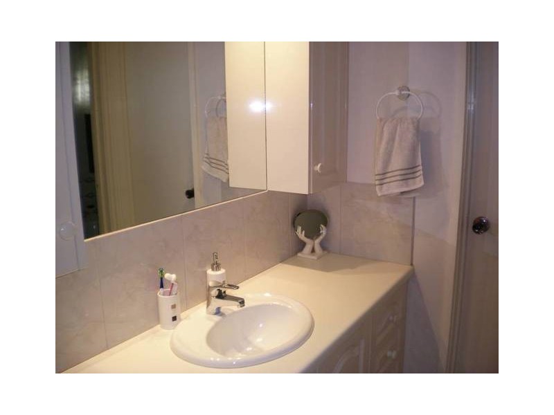 12 Holmbury Drive, Mulgrave VIC 3170